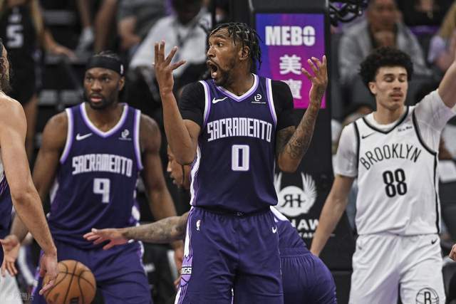 国王力克篮网终结两连败 争夺状元签陷入胶着