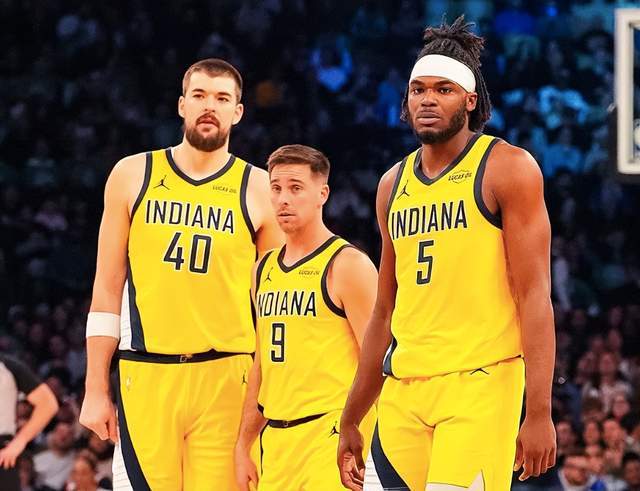 国王力克篮网终结两连败 争夺状元签陷入胶着