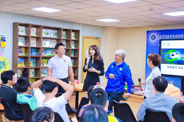 米卢：快乐足球理念仍适用于中国足球青训发展