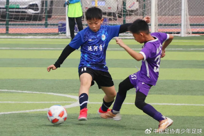 2026年天津青少年足球联赛全面启动 激发津门绿茵