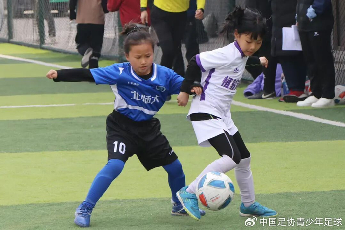 2026年天津青少年足球联赛全面启动 激发津门绿茵