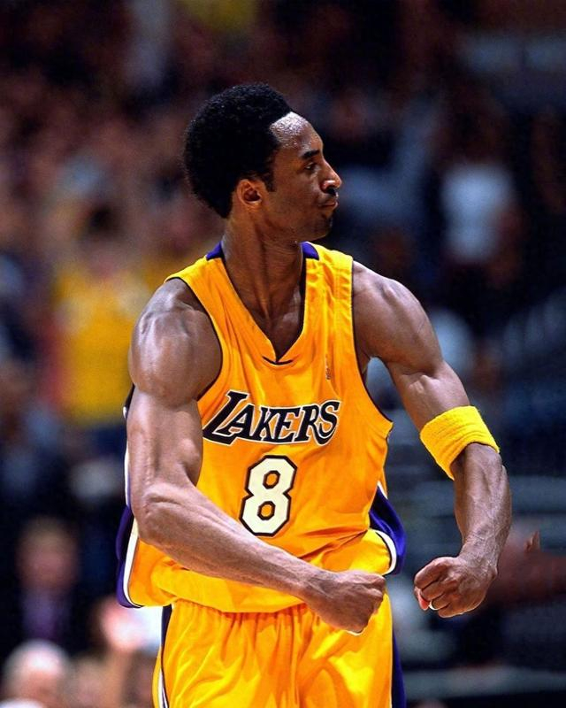 37岁巨星们在NBA赛场上的巅峰时刻：库里、詹姆斯